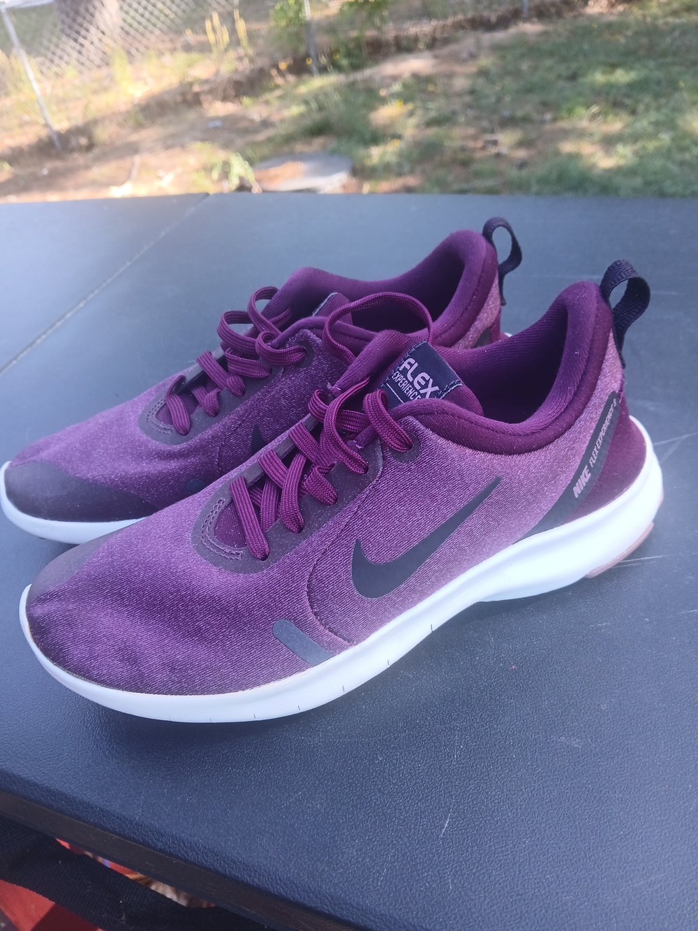 Nike Flex Experience RN Womens Size 5.5 Running Shoes Sneakers Bordeaux
